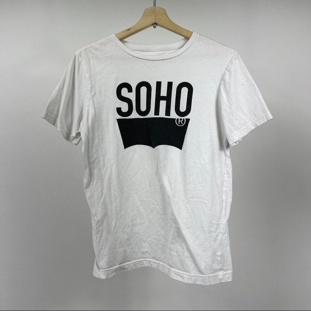 Levi's RARE SOHO Graphic Tee Girls XL, Women's S